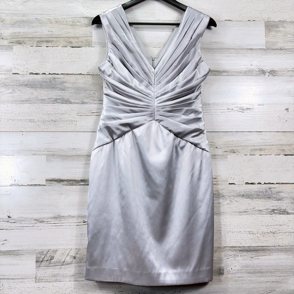 London Times Cocktail Dress Women 10 Silver Ruched V-Neck Satin Glam Old Money